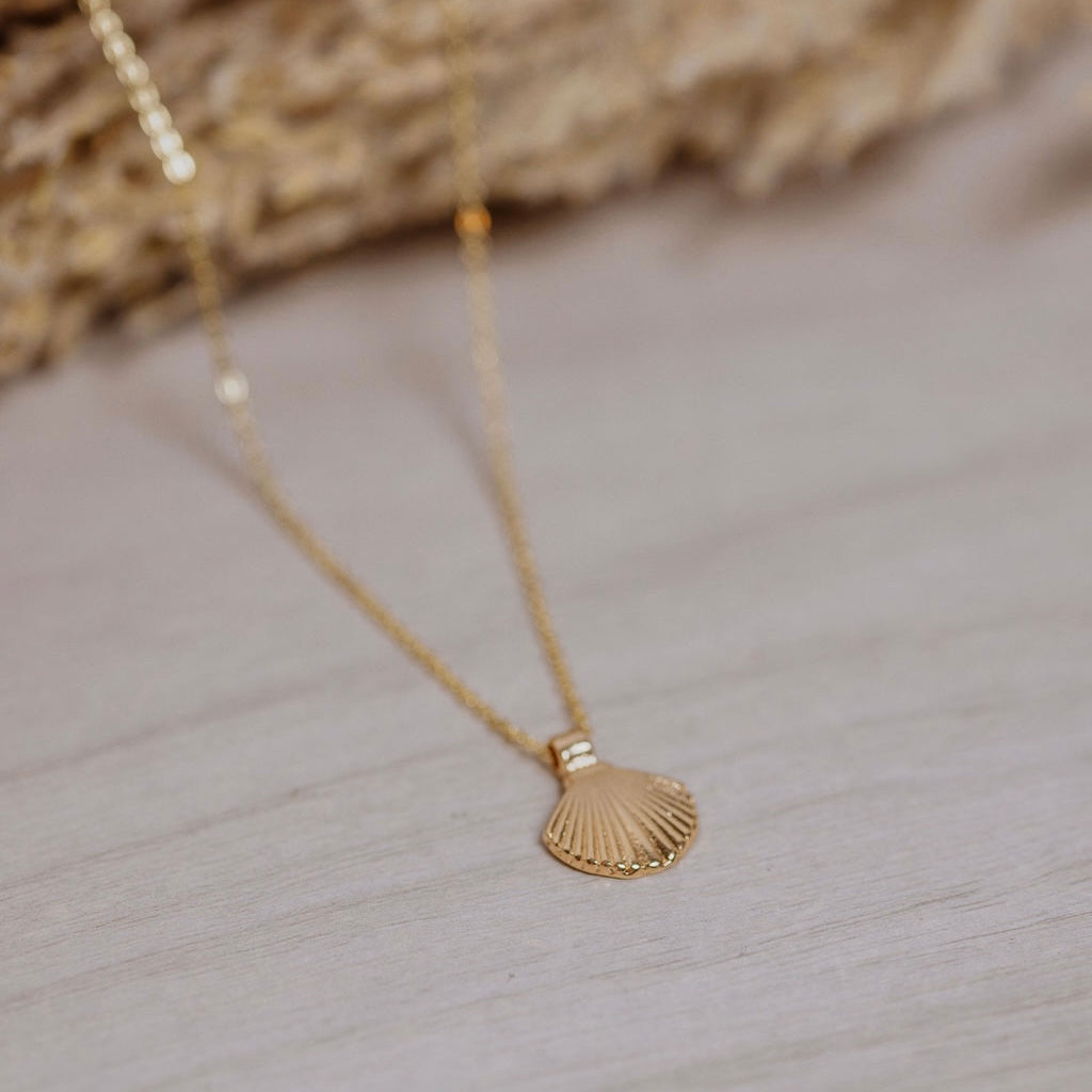 Valma Necklace