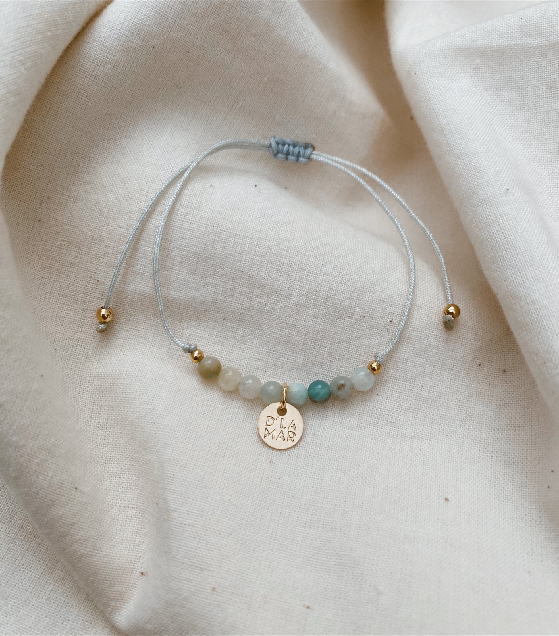 Seas Hue Bracelet